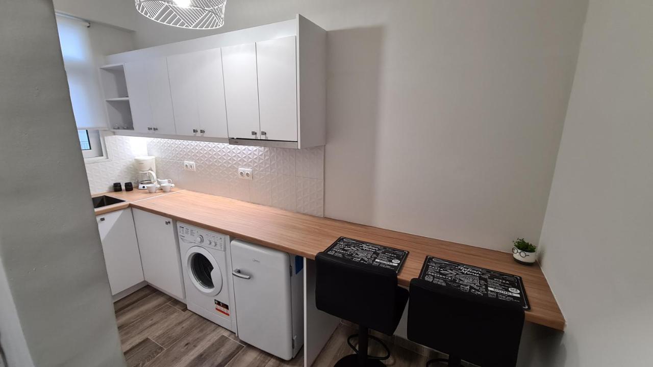 Dunant Studio Атина Екстериор снимка